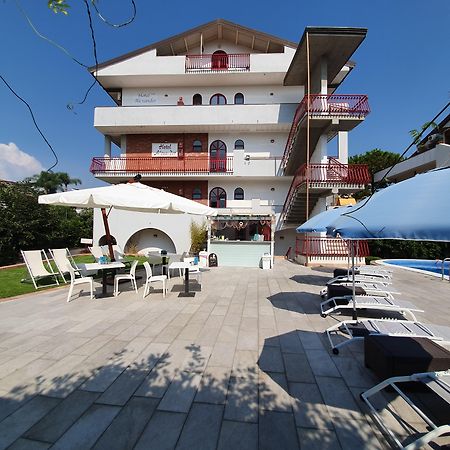 Hotel Alexander Джардини Наксос Екстериор снимка